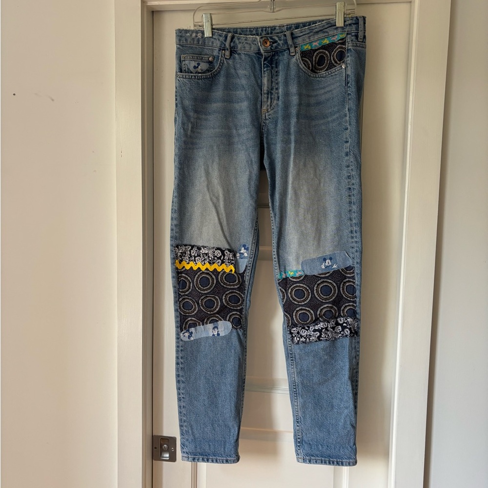 H&M Blue Straight Leg Jeans Classic Style with patches